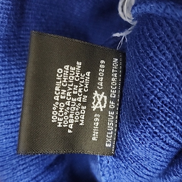 New Era NHL New York Islanders Winter Hat with pompom - Picture 7 of 7